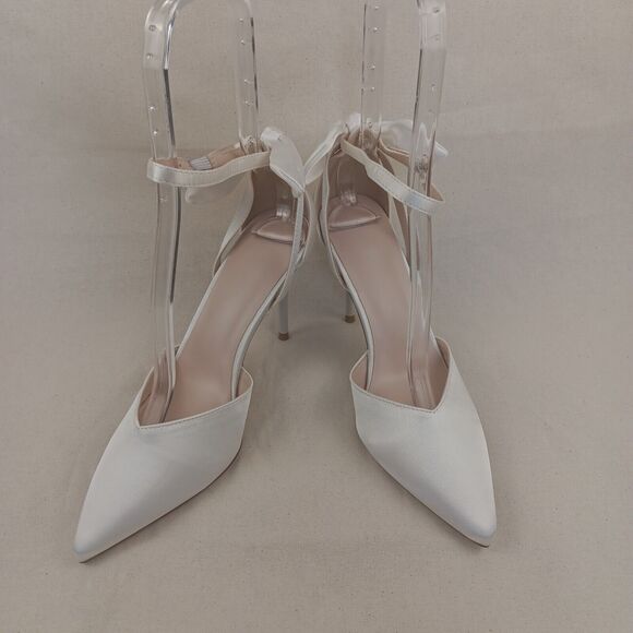 Cuccoo Womens White Satin Stiletto Pumps Ankle Strap Pointy Toe Sexy EU 39 US 8 - Picture 1 of 10
